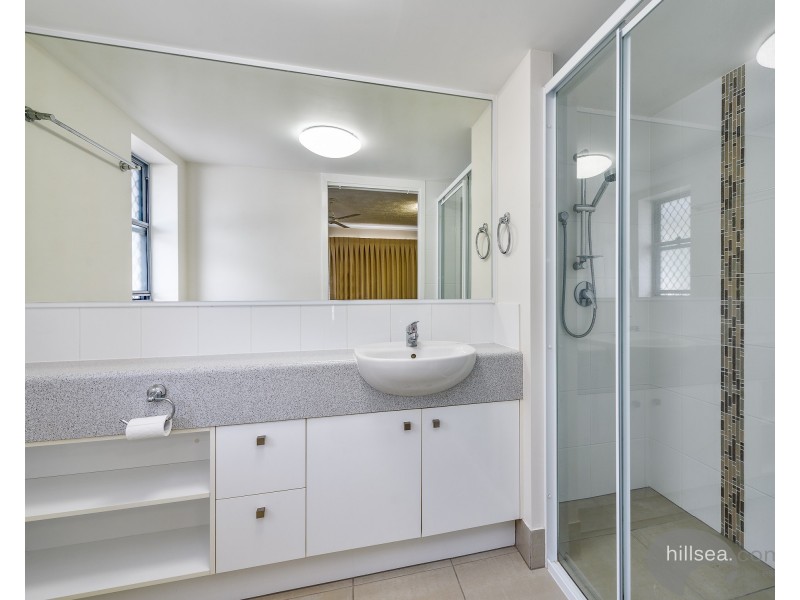 7/8-10 Ahern Street, Labrador QLD 4215