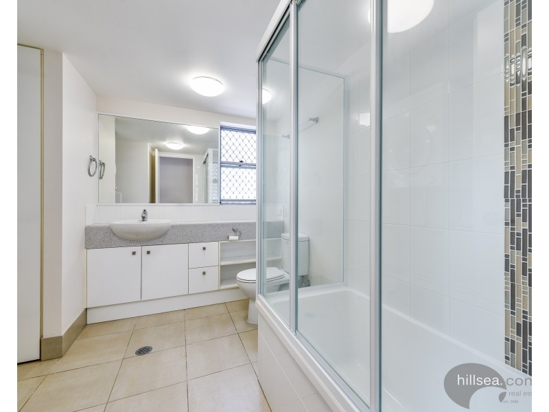 7/8-10 Ahern Street, Labrador QLD 4215