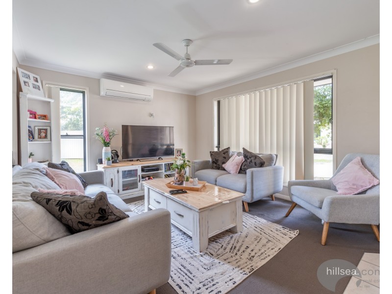 1 Katie Court, Arundel QLD 4214