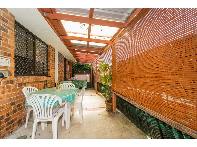 2/8 Jessica Court, Arundel QLD 4214