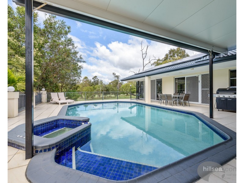 70 Arnold Palmer Drive, Parkwood QLD 4214