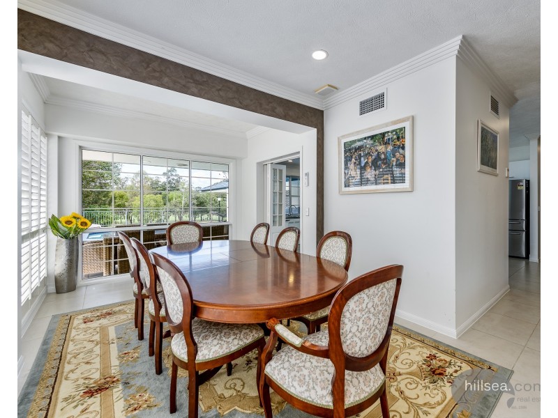 70 Arnold Palmer Drive, Parkwood QLD 4214
