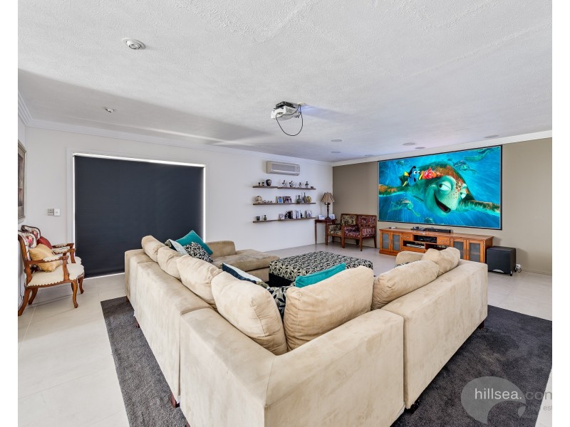 70 Arnold Palmer Drive, Parkwood QLD 4214