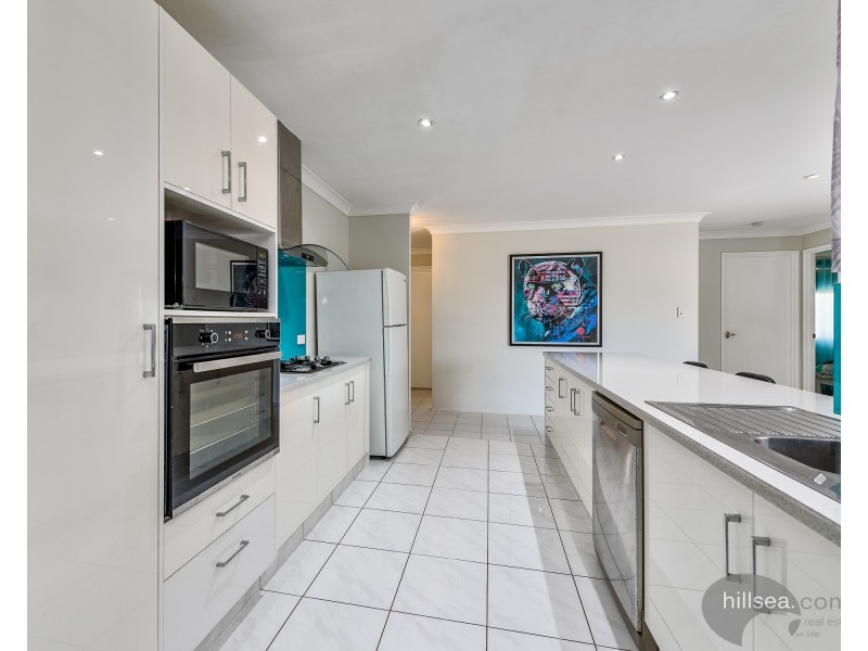 32 Masters Street, Arundel QLD 4214