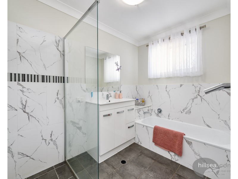 32 Masters Street, Arundel QLD 4214