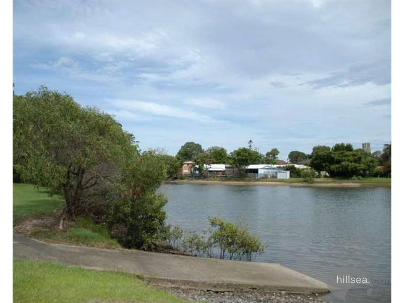6/15 Huth Street, Labrador QLD 4215