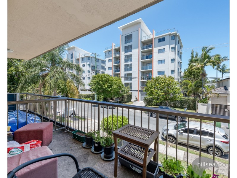 12/9 Bradford Street, Labrador QLD 4215