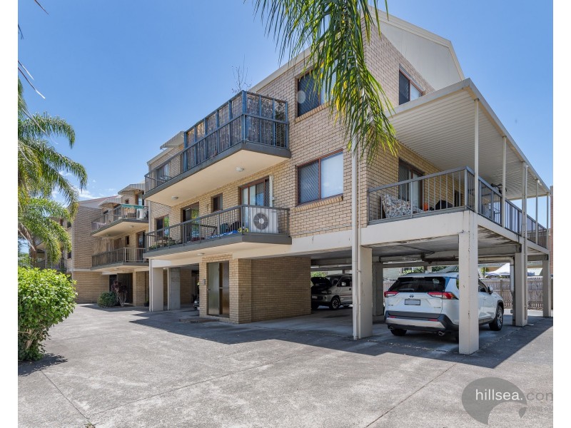 12/9 Bradford Street, Labrador QLD 4215