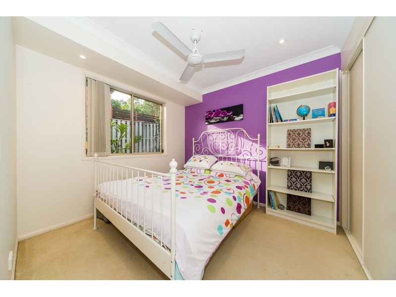 5 Equador Court, Pacific Pines QLD 4211