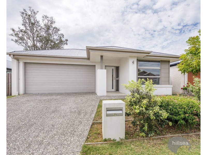 25 Greenview Circuit, Arundel QLD 4214