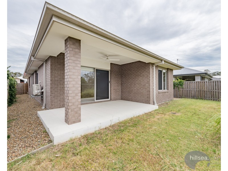 25 Greenview Circuit, Arundel QLD 4214