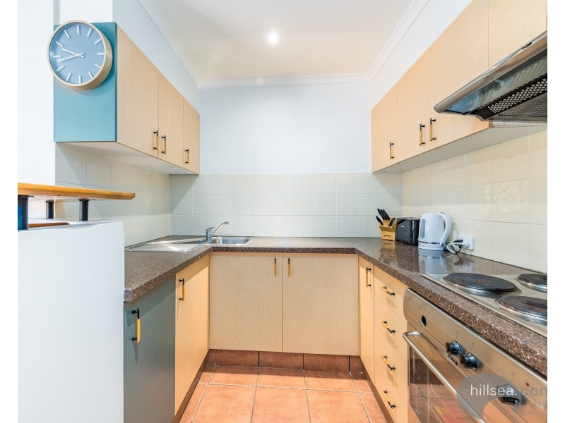 34/179 Muir Street, Labrador QLD 4215