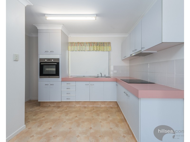 10 Nina Parade, Arundel QLD 4214