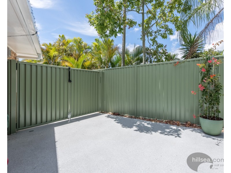 15 Chiffley Place, Arundel QLD 4214
