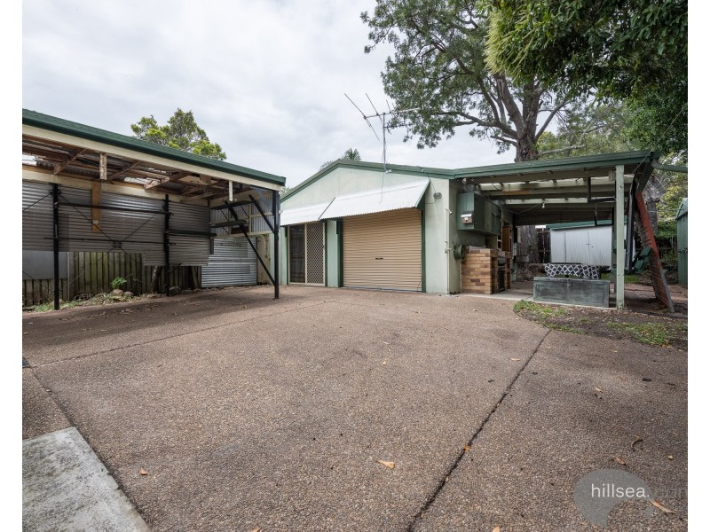 68 Central Street, Labrador QLD 4215
