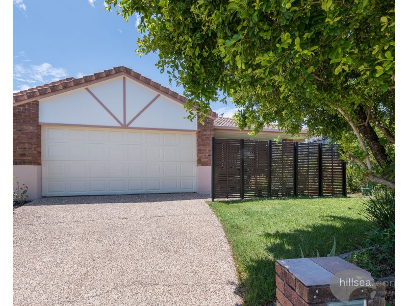 2/227 Government Road, Labrador QLD 4215