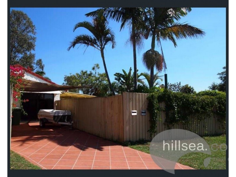 1/12 Senate Street, Labrador QLD 4215