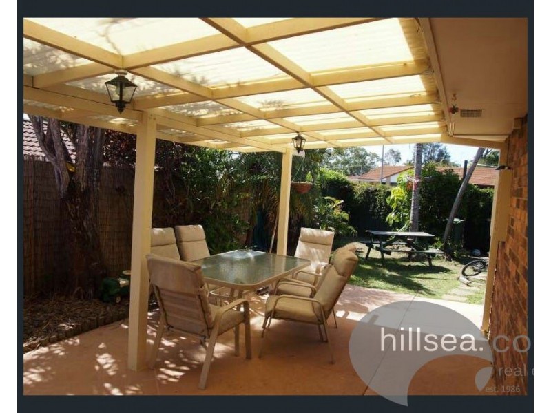 1/12 Senate Street, Labrador QLD 4215