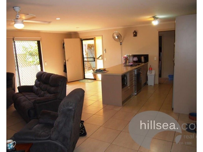 1/12 Senate Street, Labrador QLD 4215