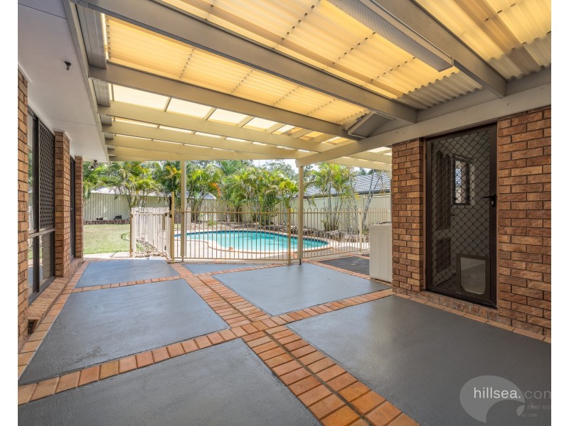 60 Allied Drive, Arundel QLD 4214