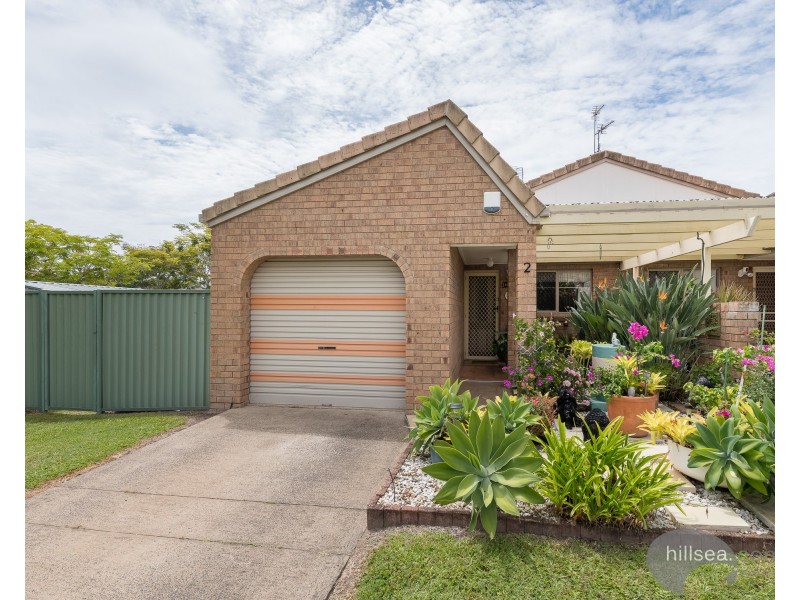 2/25 Brown Street, Labrador QLD 4215