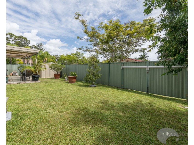 2/25 Brown Street, Labrador QLD 4215