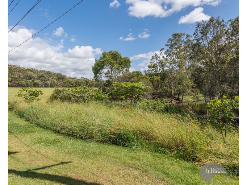 1/3 Jannie Court, Labrador QLD 4215