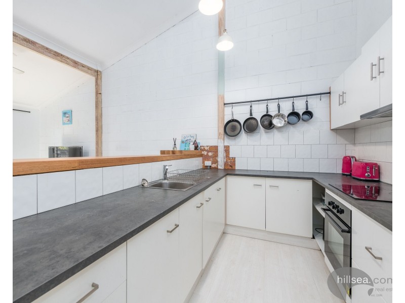 6/111 Little Usher Avenue, Labrador QLD 4215