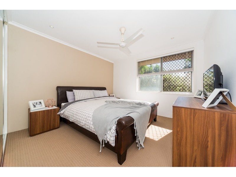 3/3 Proud Street, Labrador QLD 4215