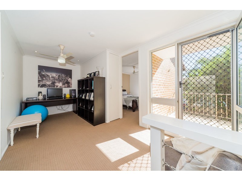 3/3 Proud Street, Labrador QLD 4215