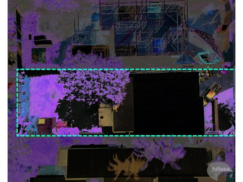 16 First Avenue, Labrador QLD 4215