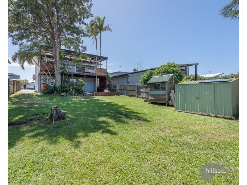 16 First Avenue, Labrador QLD 4215
