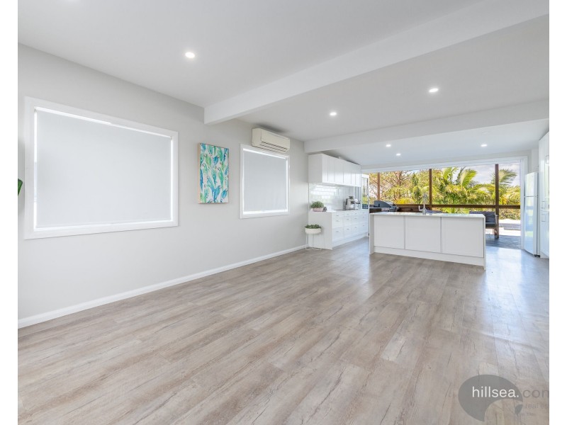 16 First Avenue, Labrador QLD 4215