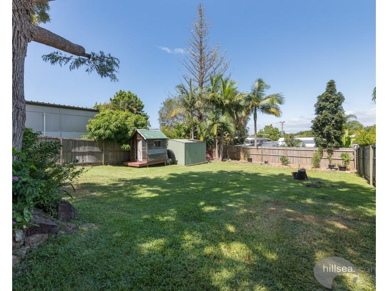 16 First Avenue, Labrador QLD 4215