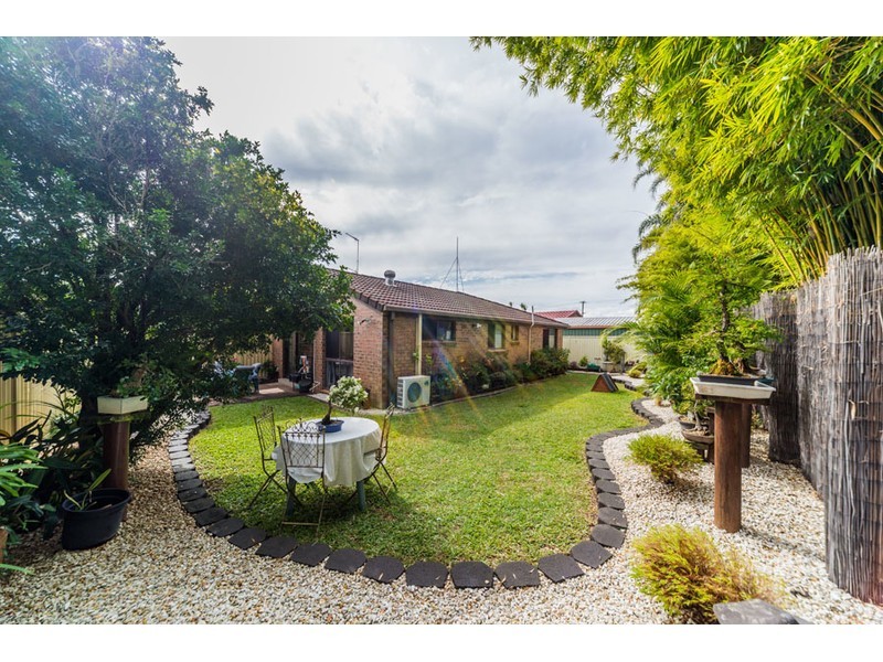 2/10 Jessica Court, Arundel QLD 4214