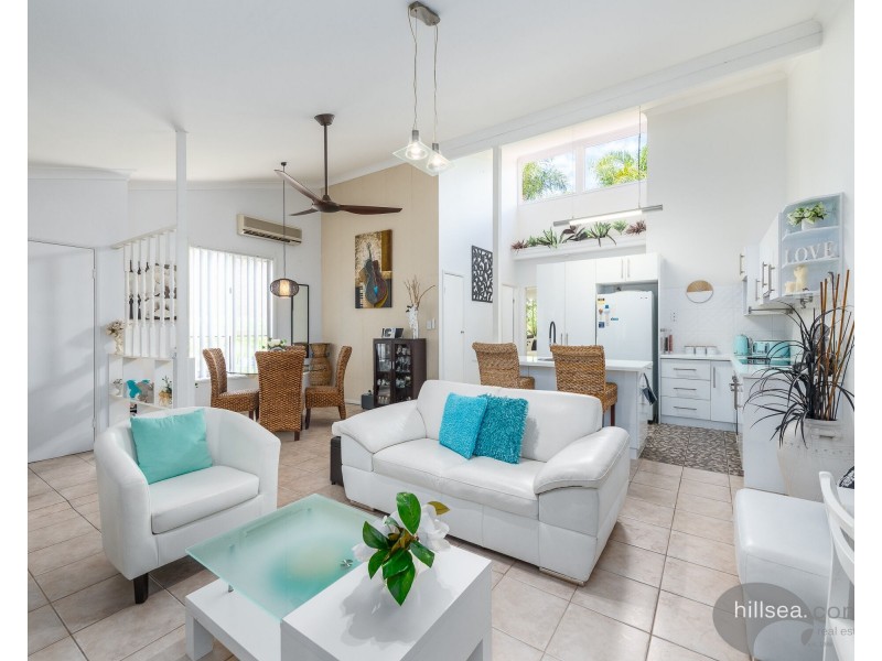 5/81 Olsen Avenue, Labrador QLD 4215