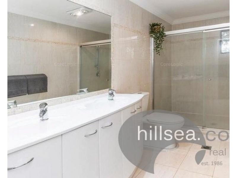1/4 Cawthray Street, Biggera Waters QLD 4216