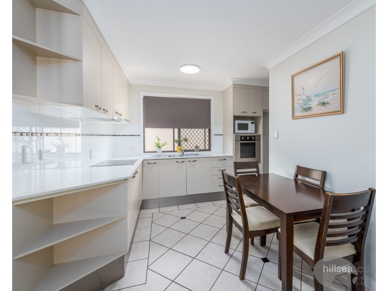 1/11 Nina Parade, Arundel QLD 4214