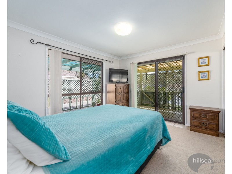 1/11 Nina Parade, Arundel QLD 4214