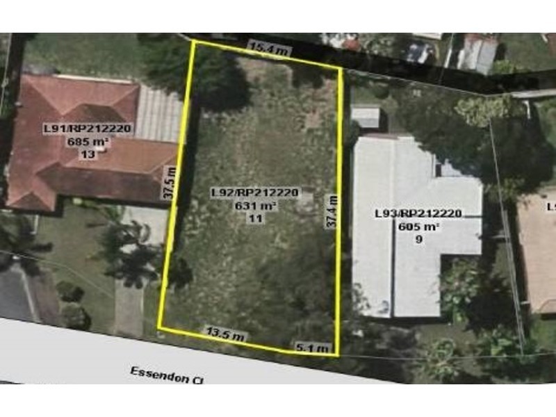 11 Essendon Close, Arundel QLD 4214