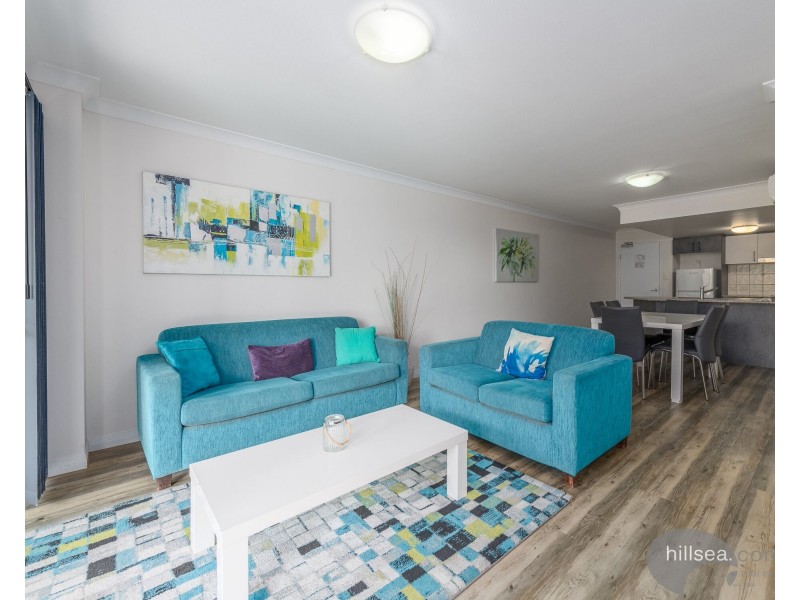 203/392 Marine Parade, Labrador QLD 4215