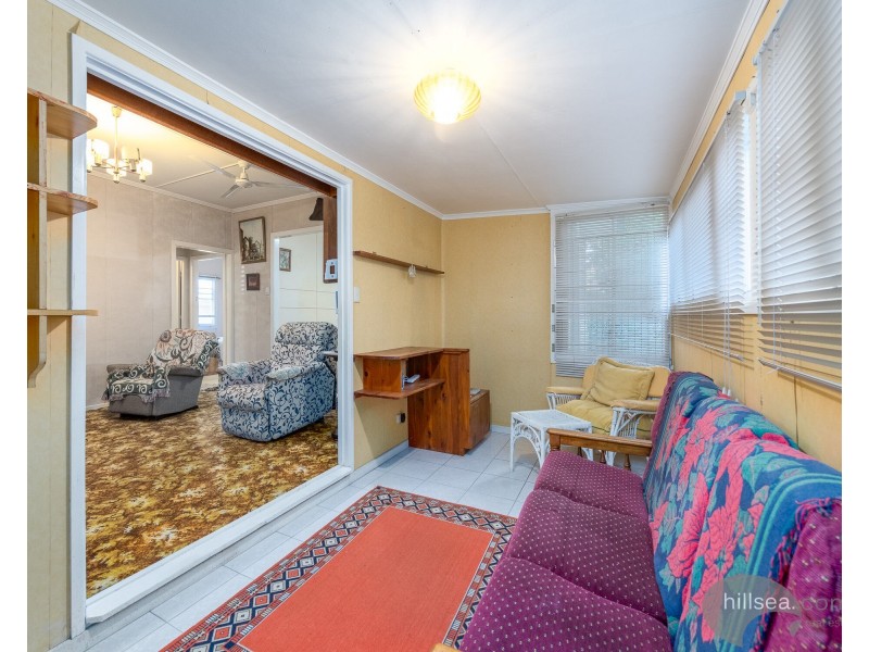 9 Phillip Street, Labrador QLD 4215