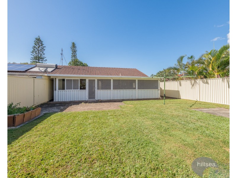 2/14 Hoya Court, Labrador QLD 4215