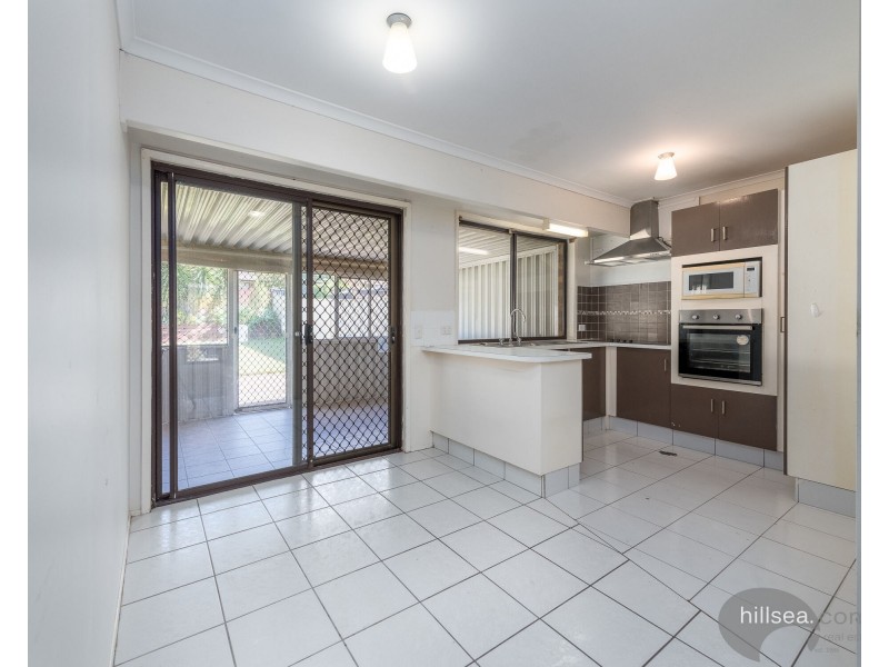 2/14 Hoya Court, Labrador QLD 4215