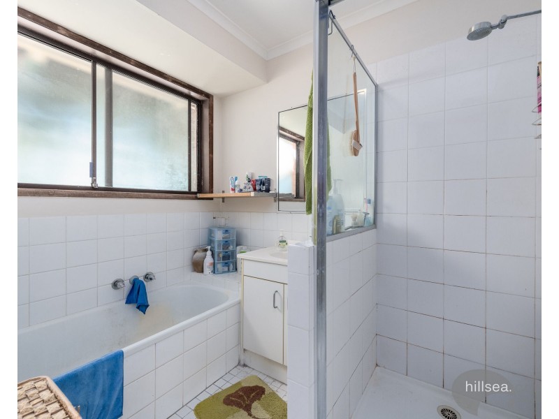 2/24 Morinda Way, Labrador QLD 4215