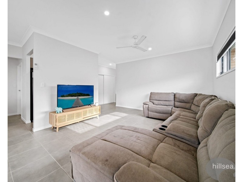 7 Treeline Avenue, Arundel QLD 4214