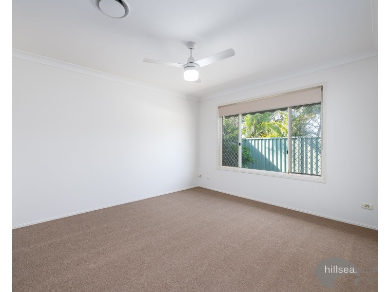 7/218 Central Street, Labrador QLD 4215