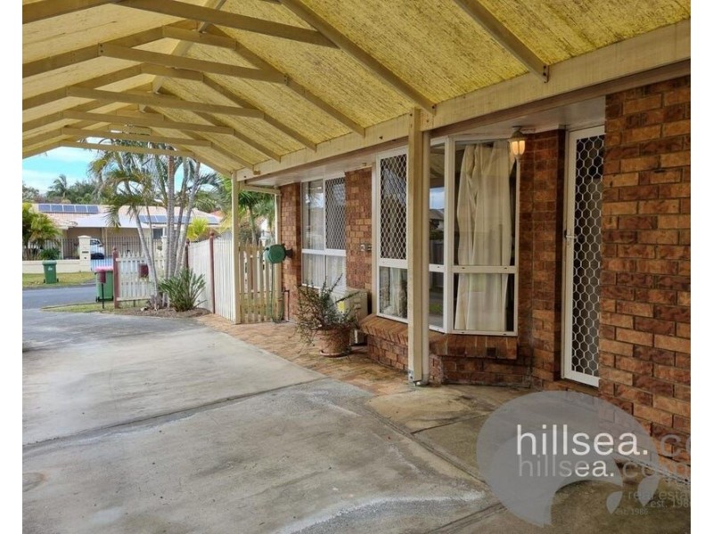 1/3 Hentdale Court, Labrador QLD 4215