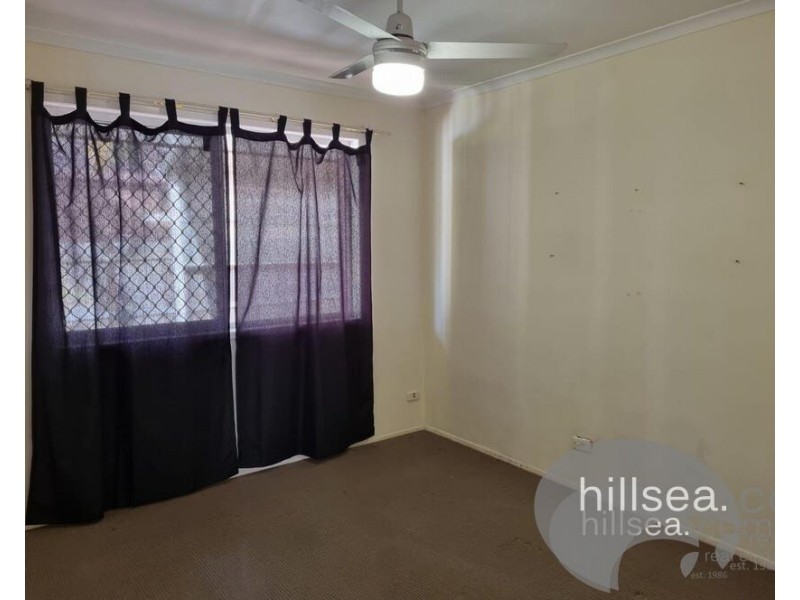1/3 Hentdale Court, Labrador QLD 4215