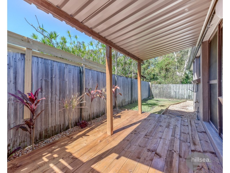 2/25 Telopea Street, Labrador QLD 4215